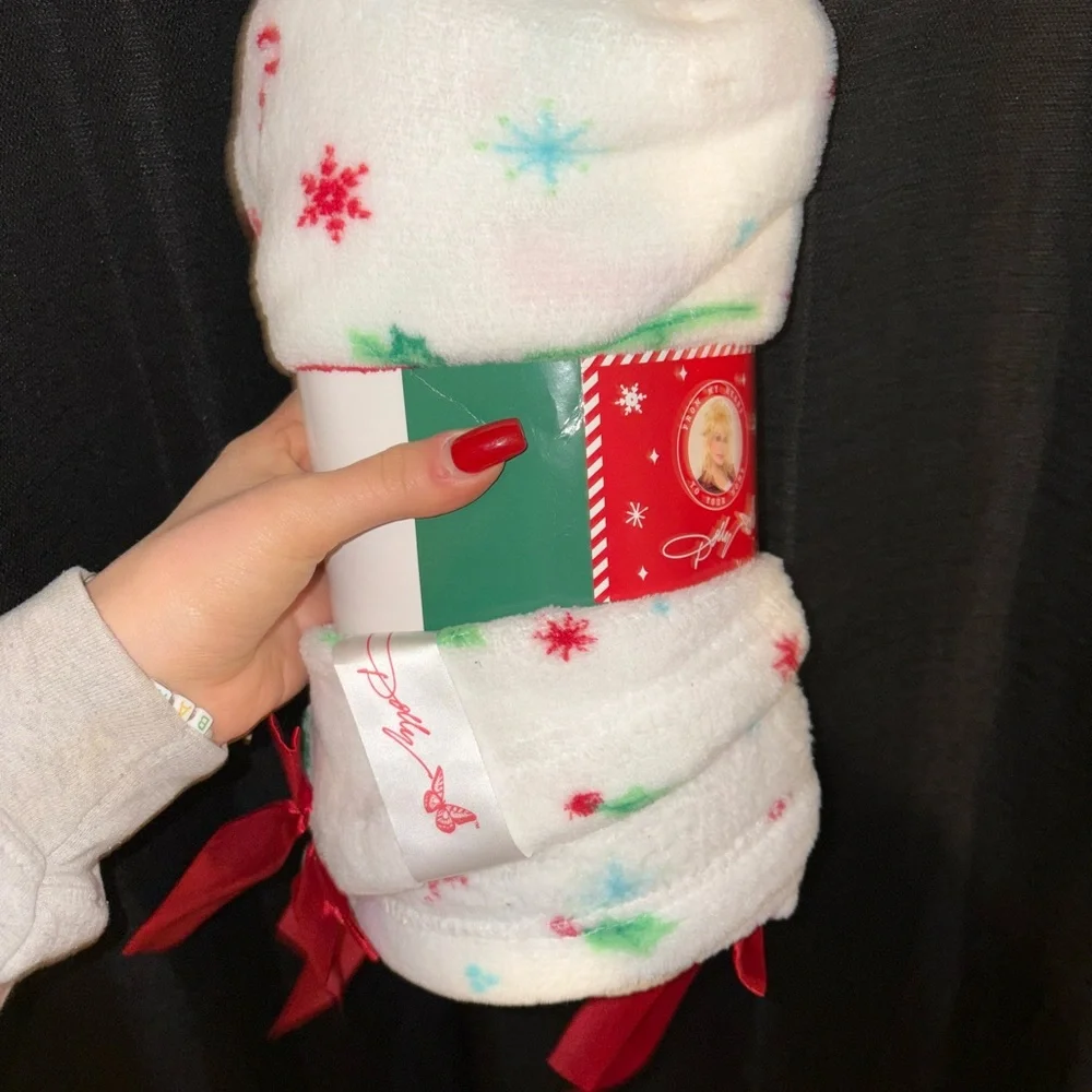 Dolly Parton Fleece Blanket with Red and Green Snowflakes
